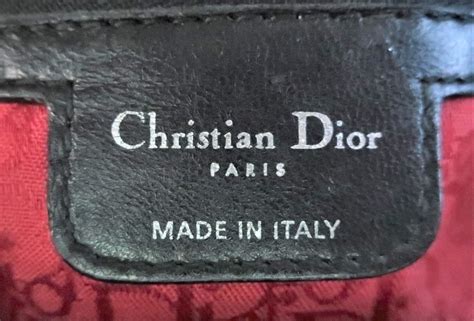 como saber si una cartera dior es original|Autenticación de Dior: una guía definitiva para los  .